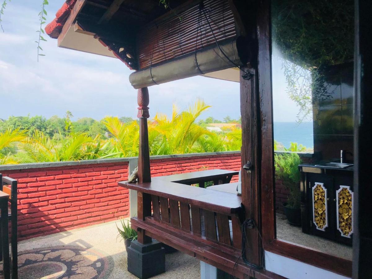 The Hidden Escapes Bingin- Sunset Rooftop Wood House With Ocean View & Private Kitchen Uluwatu Exteriör bild