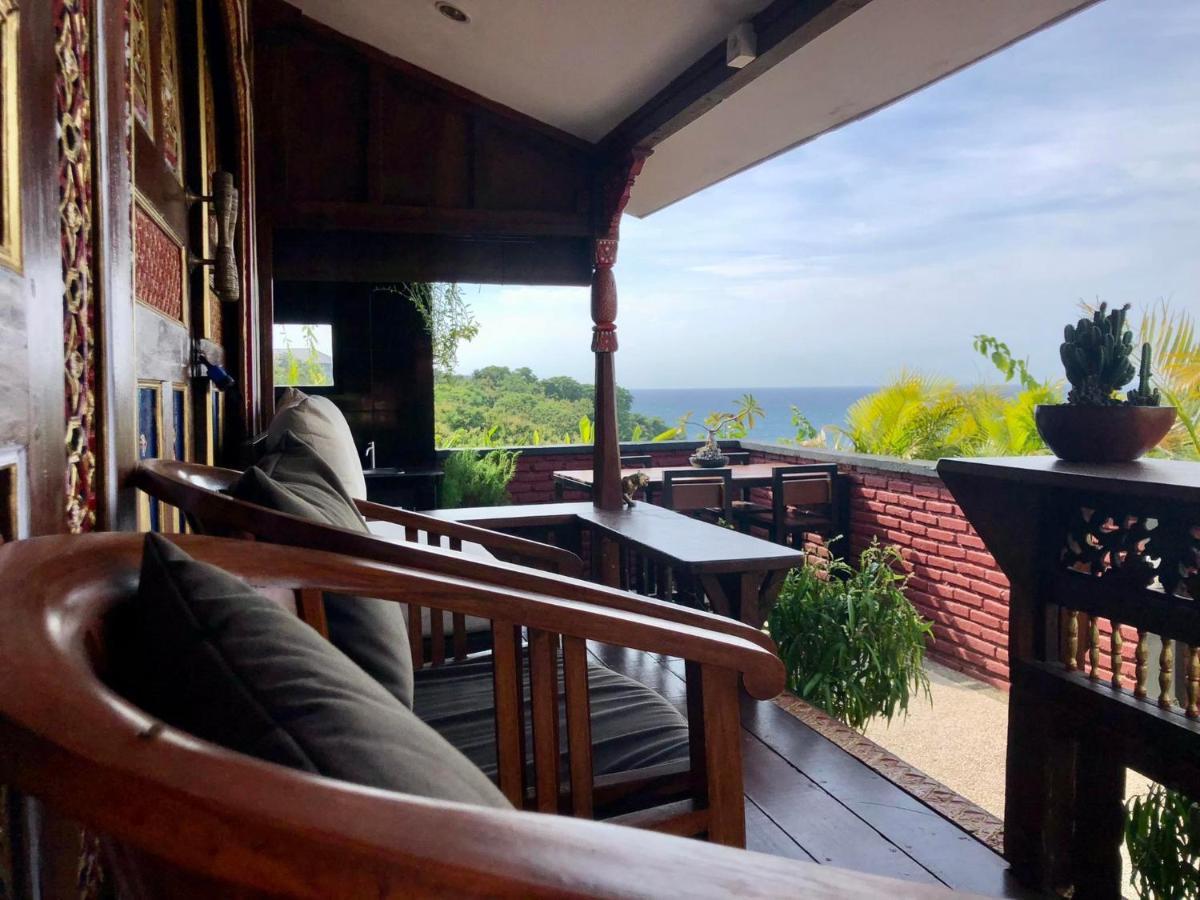 The Hidden Escapes Bingin- Sunset Rooftop Wood House With Ocean View & Private Kitchen Uluwatu Exteriör bild
