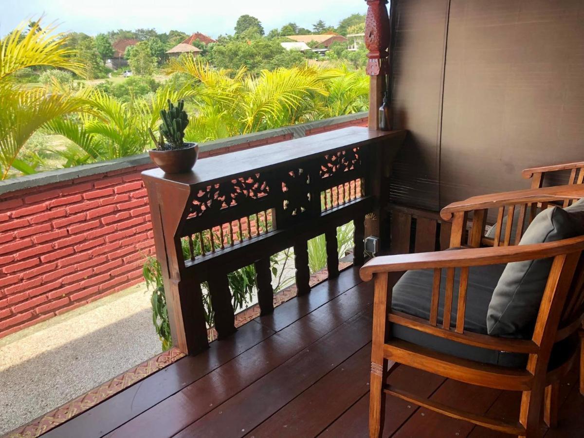The Hidden Escapes Bingin- Sunset Rooftop Wood House With Ocean View & Private Kitchen Uluwatu Exteriör bild